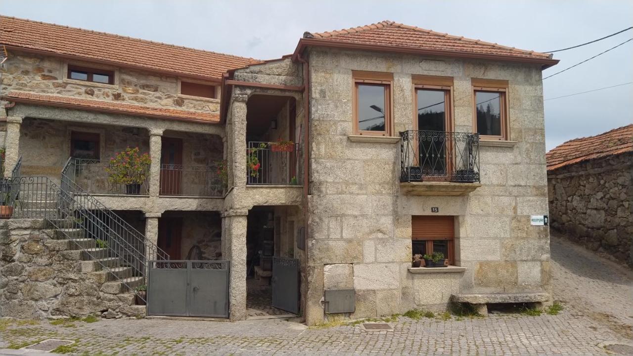 Casa Albelo Do Geres Villa Montalegre Exterior photo